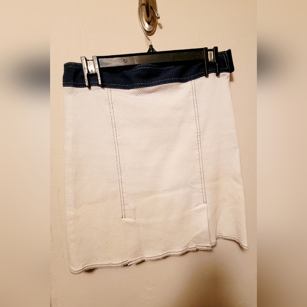 Tori Richards White and Navy Women's Skirt